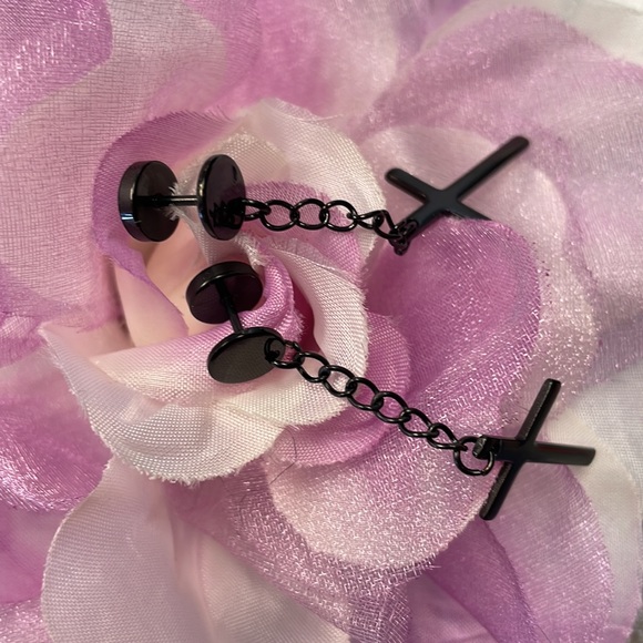 Earring - Picture 5 of 5